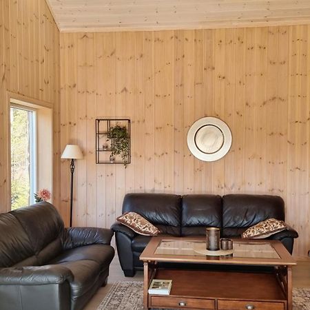 Holiday Cabin In Beautiful Surroundings فرادال المظهر الخارجي الصورة